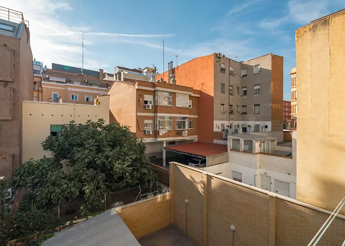 2Br Av America Bernabeu Stadium
